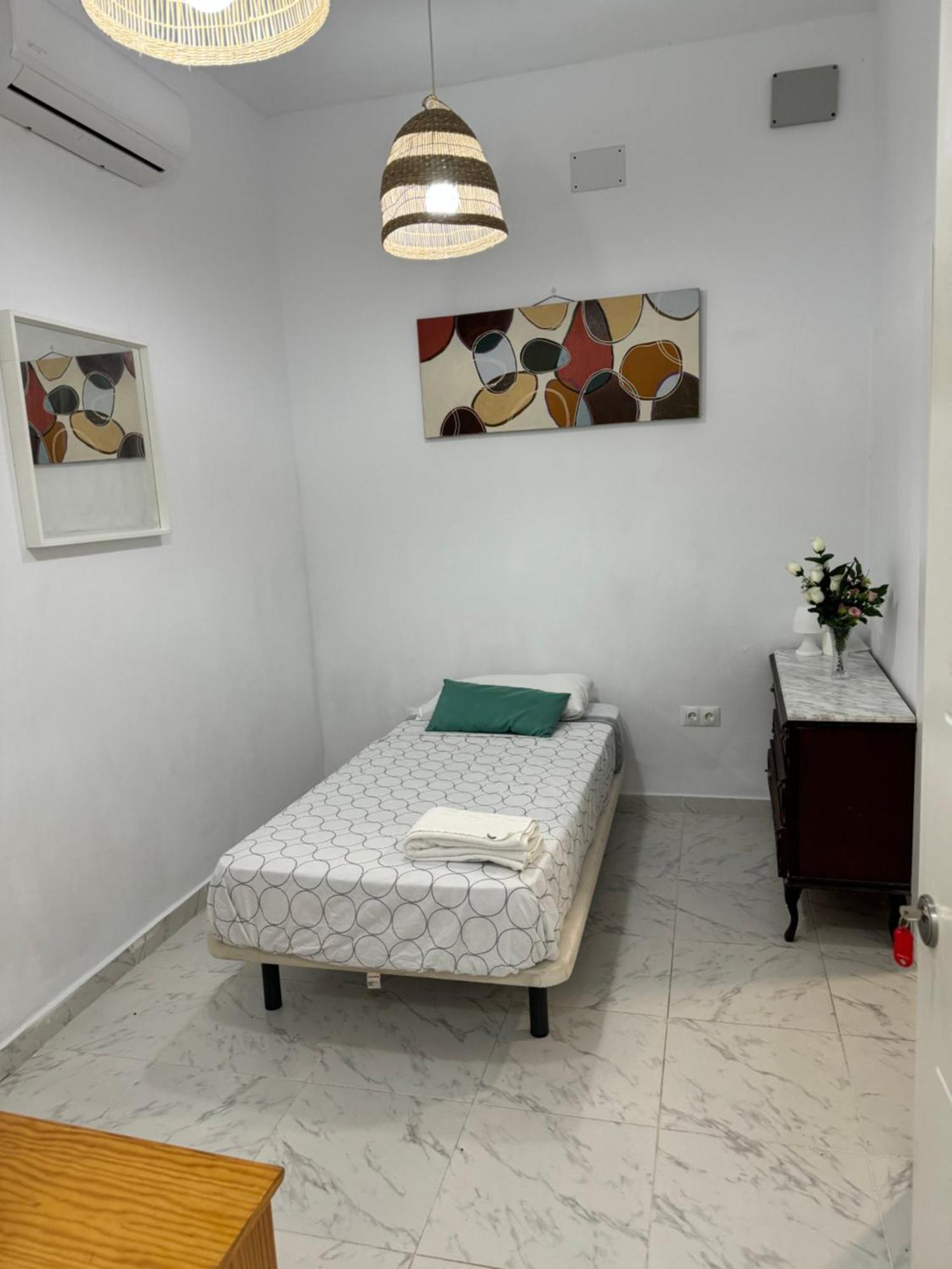 Genius Apartments อาลิกันเต ภายนอก รูปภาพ